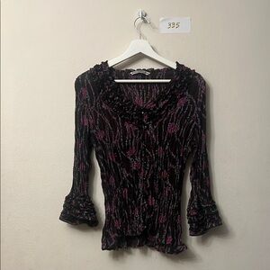 Signature by Larry Levine Ruched Bell Sleeve Black and Red Blouse